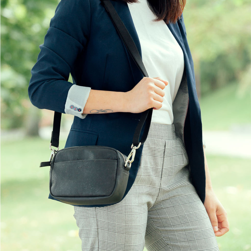 Corkor Horizontal Cork Crossbody Pouch