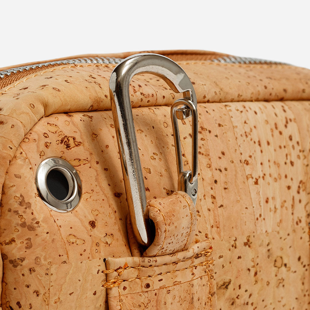 Corkor Horizontal Cork Crossbody Pouch