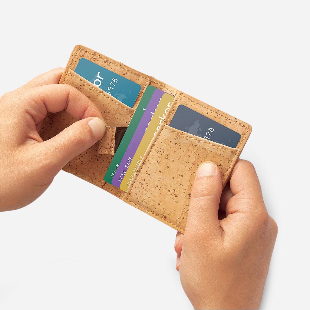 Corkor RFID Blocking Minimalist Cork Wallet - HowCork