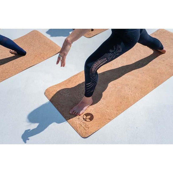 Corc Yoga RENEW Cork Yoga Mat  Ethical Vegan & Natural Yoga Products –  HowCork