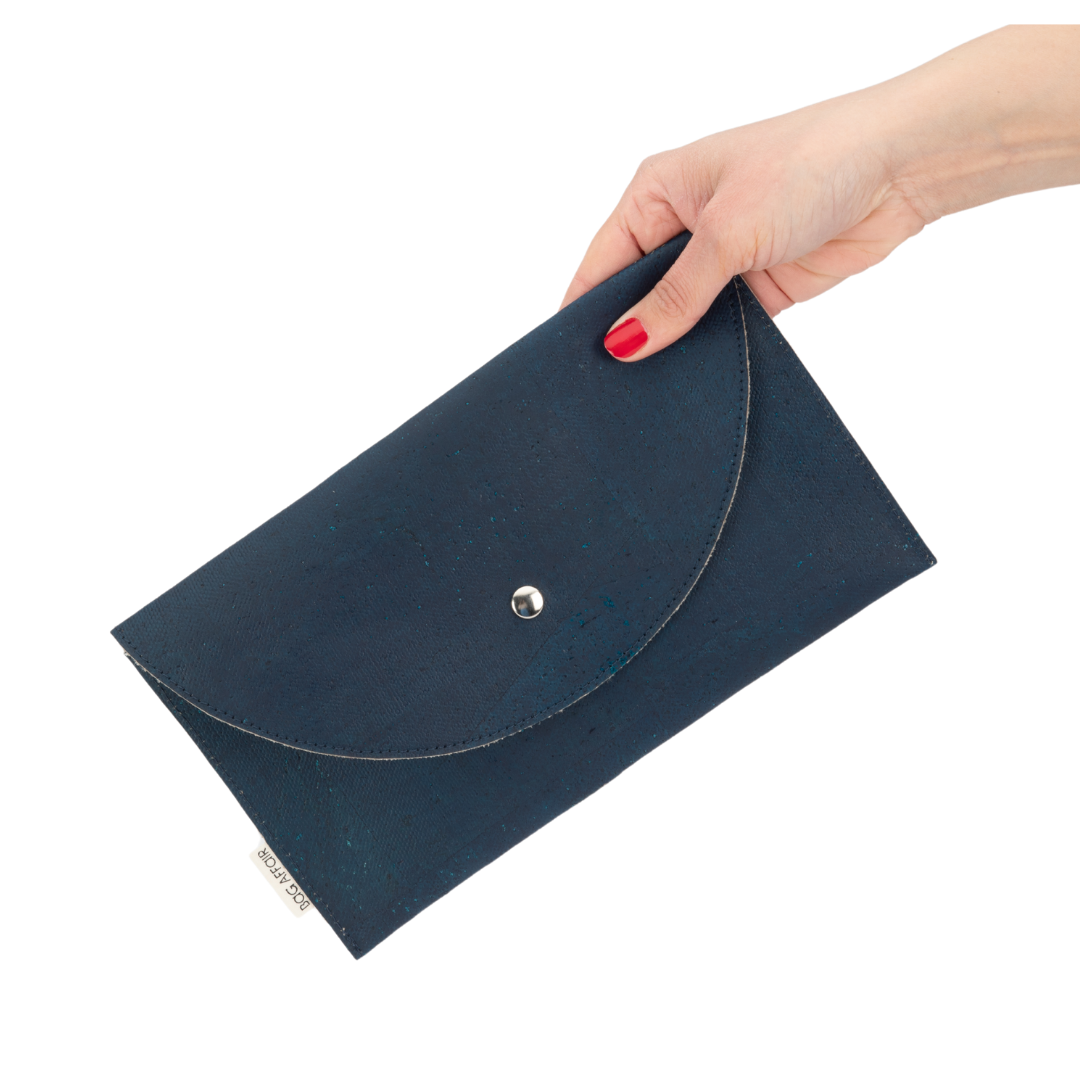 Bag Affair Polly Clutch