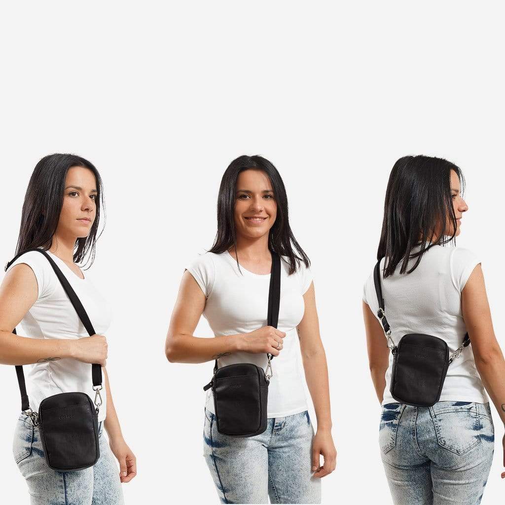 Corkor Vertical Crossbody Pouch