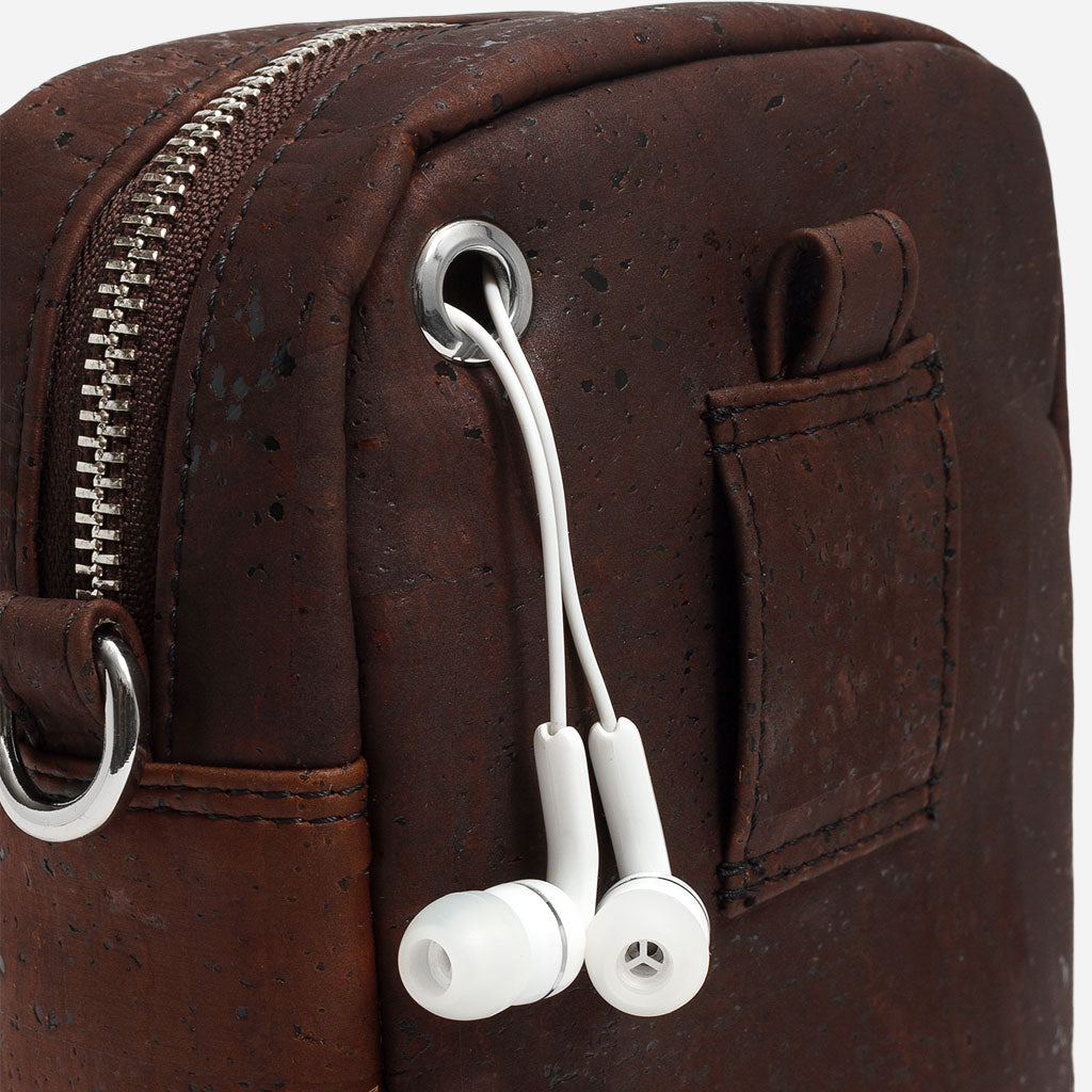 Corkor Vertical Crossbody Pouch